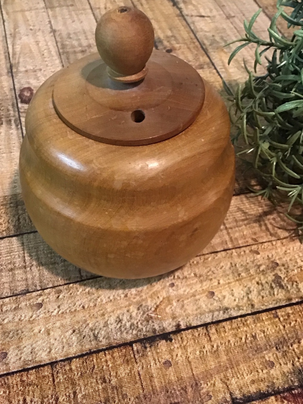 ♥️5/25$ wood jar
